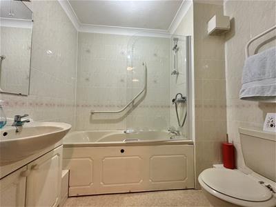 Picture 18